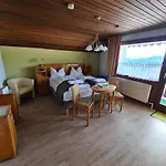 Gaestehaus Pernull Vendégház 4*