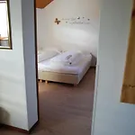 Gaestehaus Pernull 4*