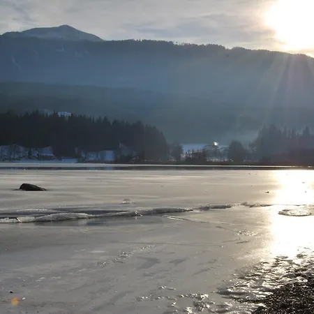 Πανσιόν Gaestehaus Pernull 4*