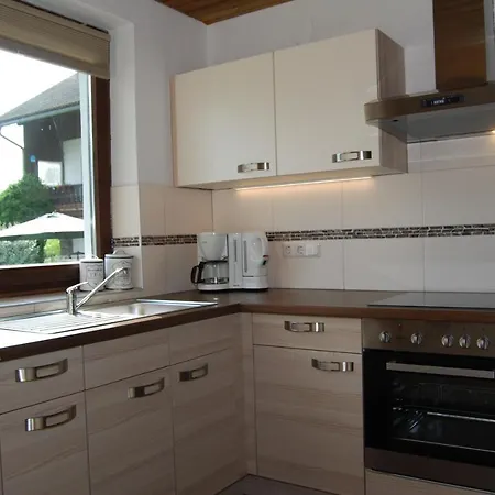 Πανσιόν Gaestehaus Pernull 4*