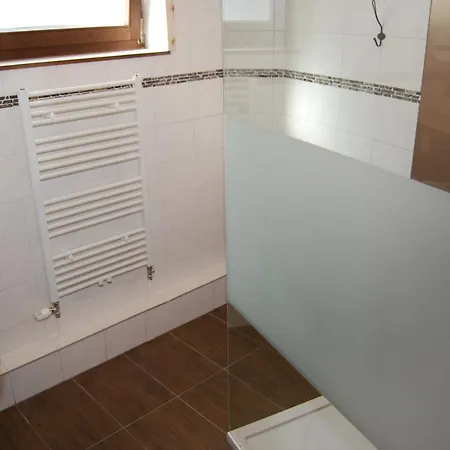 Πανσιόν Gaestehaus Pernull 4*