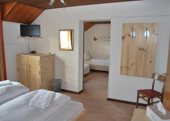 Gaestehaus Pernull Hermagor-Pressegger See