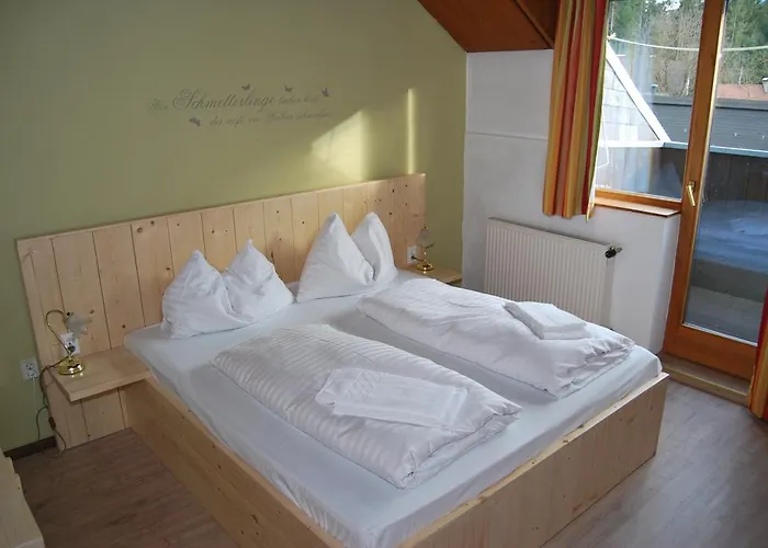 Πανσιόν Gaestehaus Pernull 4*