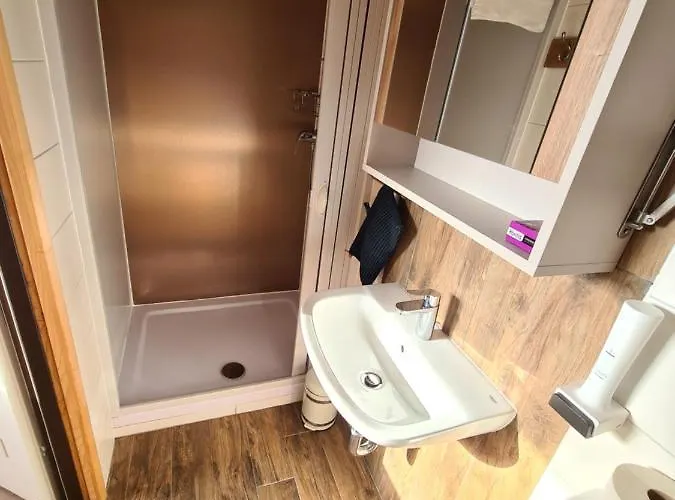 Πανσιόν Gaestehaus Pernull Hermagor-Pressegger See